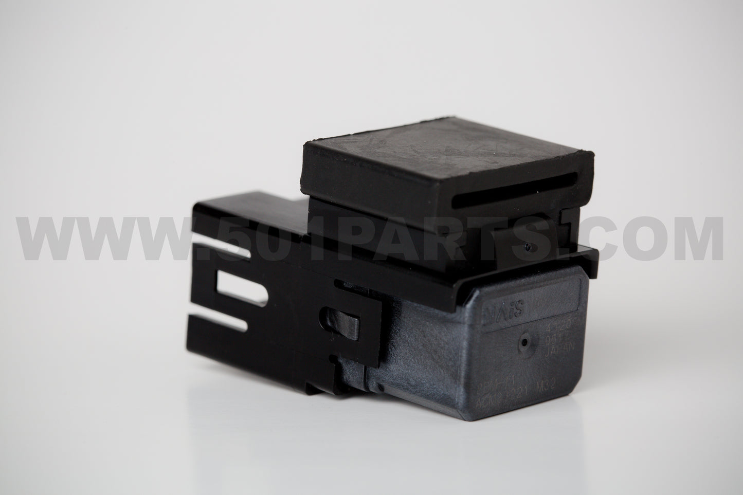 8DM-81950-11-00 - O.E.M. Yamaha 4wd Relay